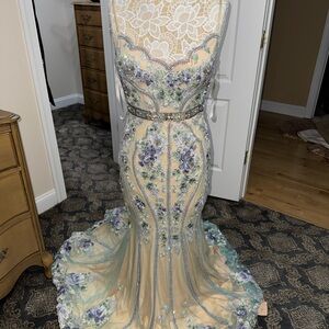 Elegant Floral Embellished Evening Gown